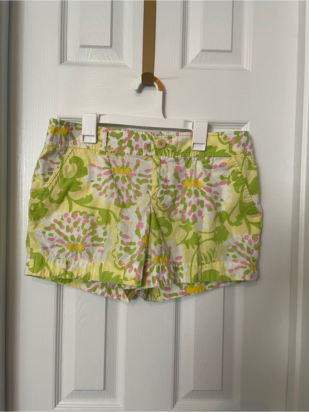 Lily Pulitzer Yellow Floral Jubilee Callahan Shorts